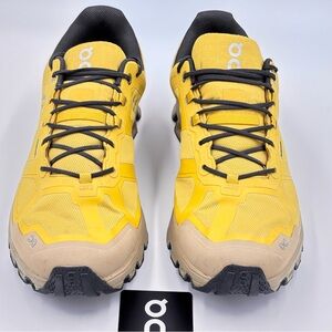 MEN'S ON CLOUDVENTURE WATERPROOF, MUSTARD/SHADOW,